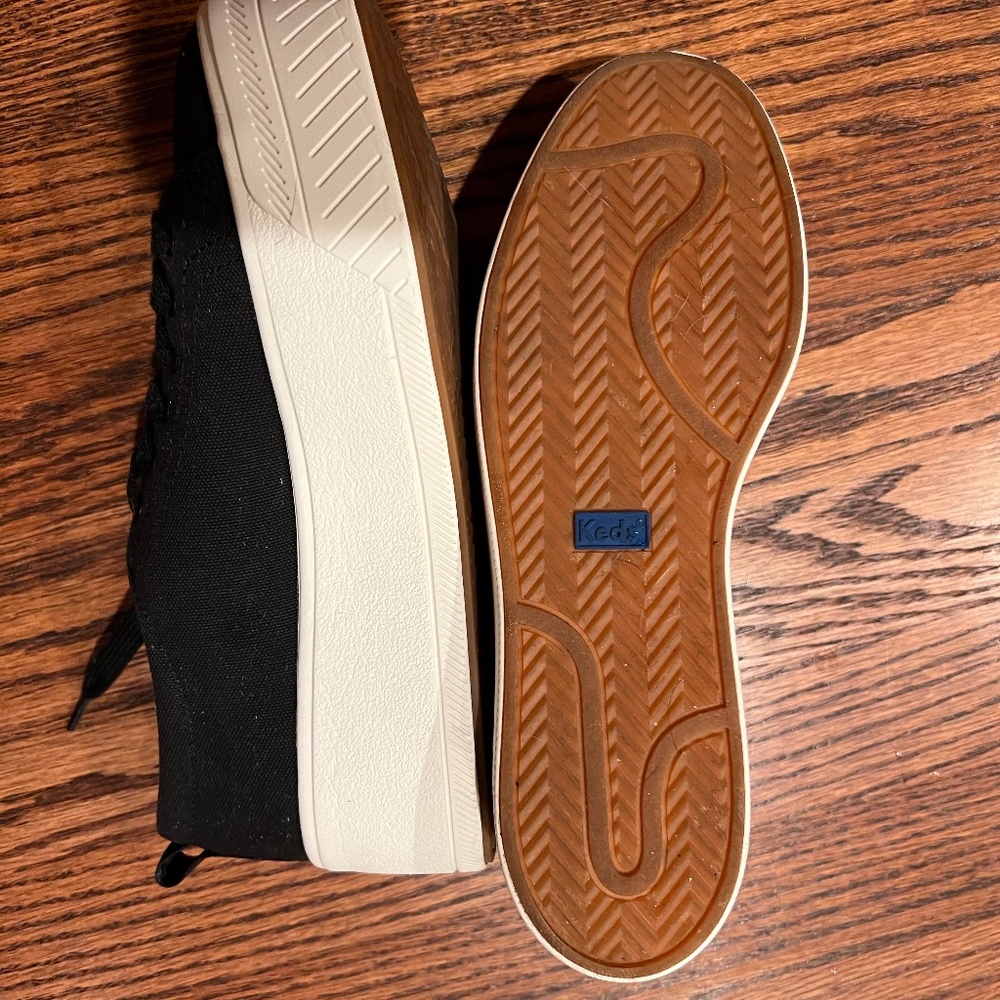 Women's Keds Skyler Lace Up Platform Sneaker - Picture 12 of 13